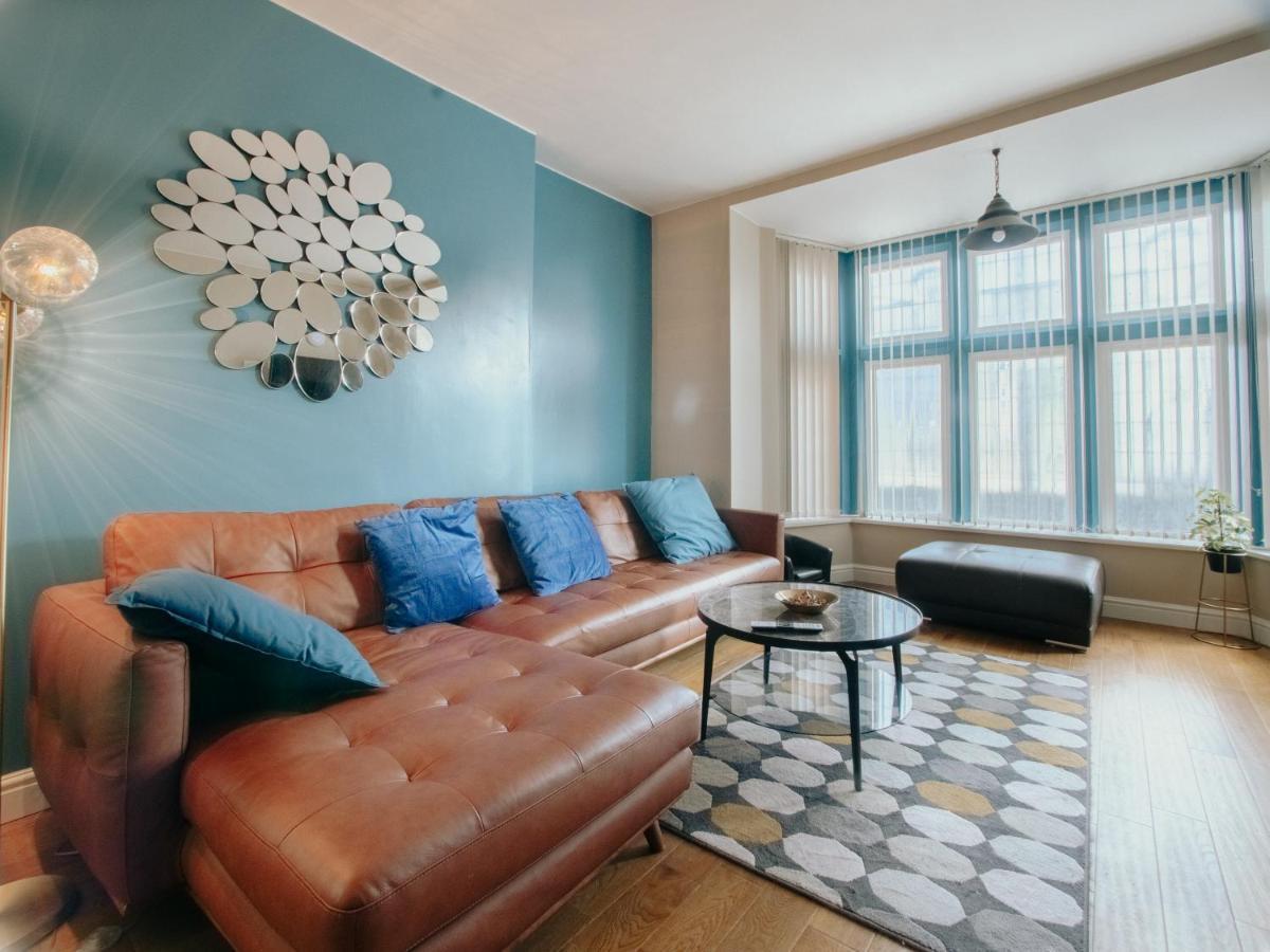 Bessemer House Sheffield City ภายนอก รูปภาพ