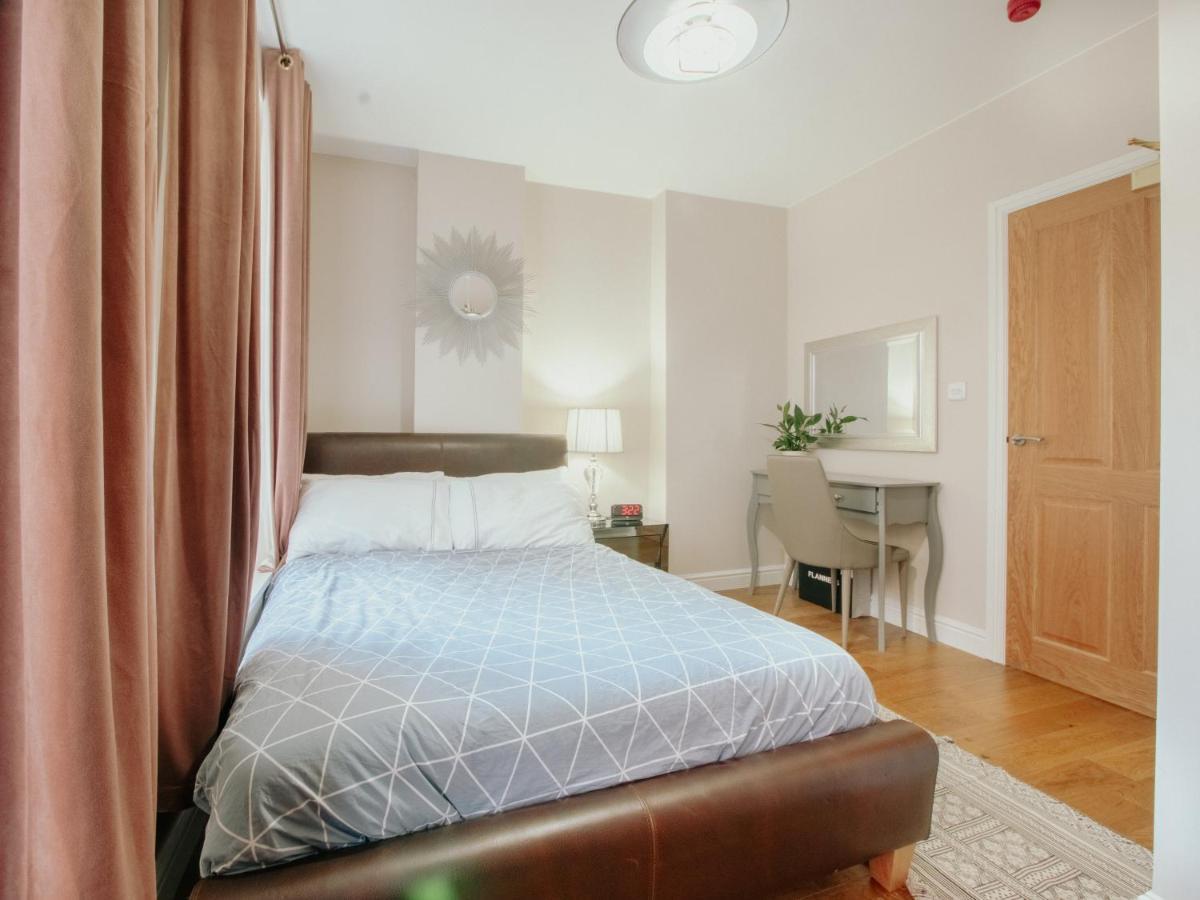 Bessemer House Sheffield City ภายนอก รูปภาพ